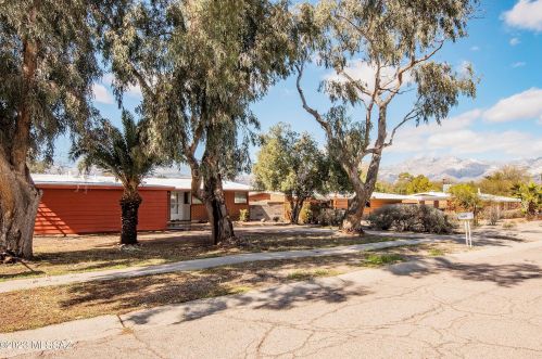 6159 Seneca St, Tucson AZ  85712-3010 exterior