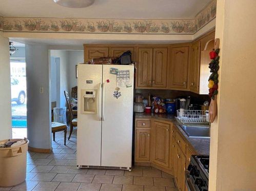 19 Milford Dr, Central Islip, NY 11722-1204