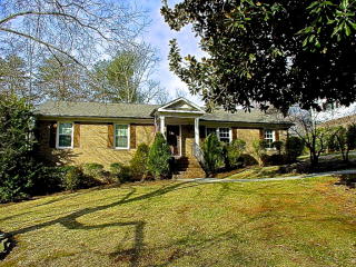 1803 Biscayne Dr, Greensboro, NC 27410-3005