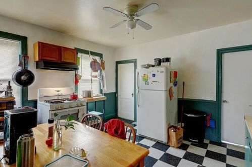 19 Bergen St, Providence RI 02908-4600 exterior