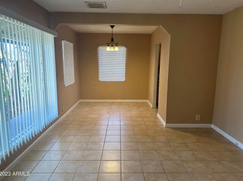 4645 10th St, Phoenix AZ  85014-3908 exterior