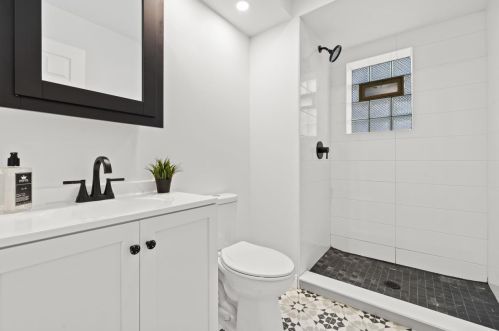 1315 89 St, Chicago IL 60617-3815 exterior