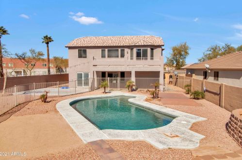 1605 Beautiful Ln, Phoenix AZ 85041-7622 exterior