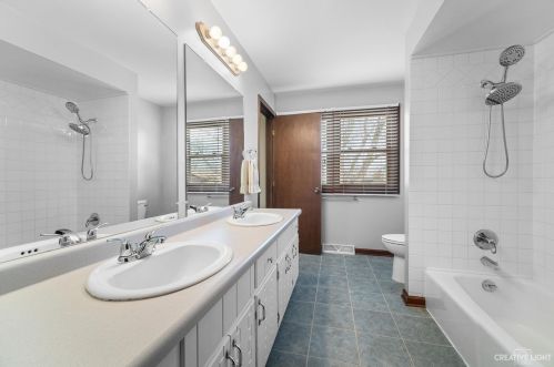 1408 Devonshire Dr, Joliet IL 60435-3314 exterior