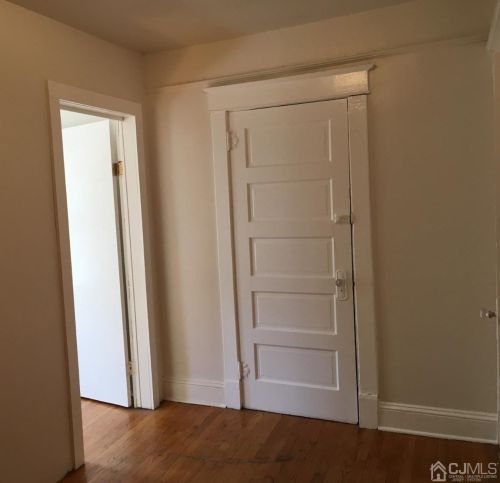 88 Plum St, New Brunswick NJ 08901-1923 exterior