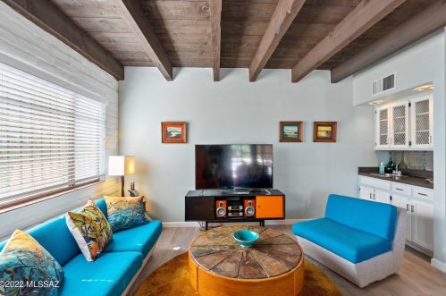 4040 Camino Arco, Tucson, AZ 85718-7011