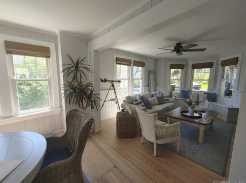 17 Orch Rd, Milford CT 06460-7720 exterior