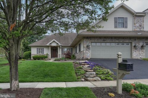 2104 Carey Way, Hummelstown, PA 17036-6801