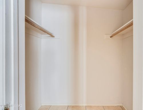 5209 25 St, Tucson AZ 85711-5912 exterior