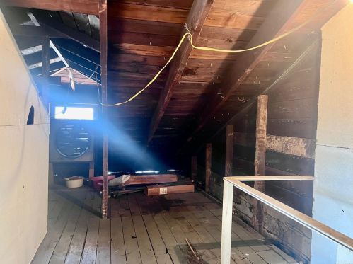 1500 Crosby Ave, Bronx NY 10461-4901 exterior