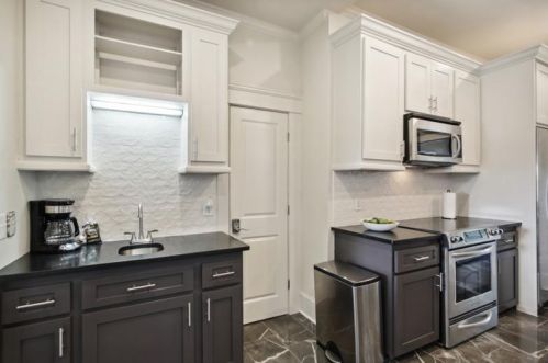 620 Kennesaw Ave, Atlanta GA 30308-2710 exterior