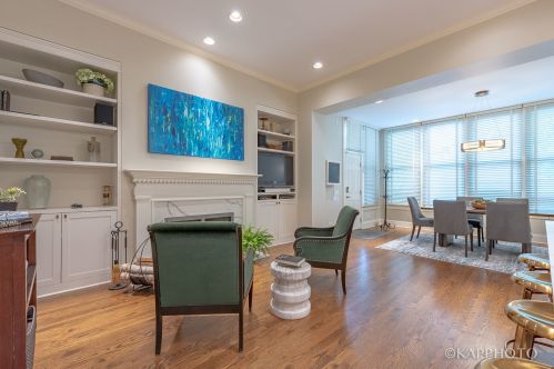 2252 Racine Ave, Chicago IL 60614-2110 exterior