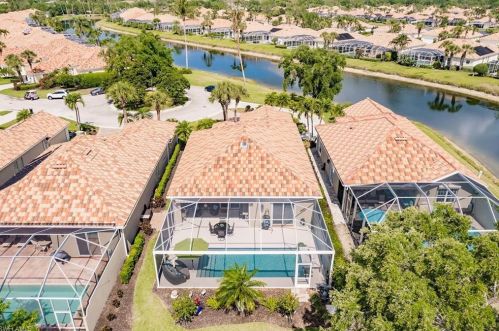 3508 Donoso Ct, Naples FL exterior