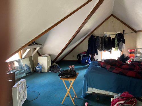 1346 Plainfield Ave, Grand Rapids MI 49505-4703 exterior