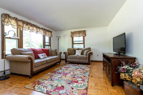 69 Lovering Ave, Concord NH 03307-1200 exterior