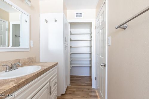 6131 12 Ave, Phoenix AZ 85045-0738 exterior