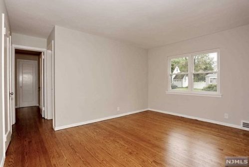 61 Birch Rd, Dumont NJ 07628-2010 exterior