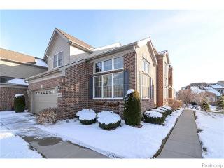 44695 Broadmoor Cir, Northville, MI 48168-8638