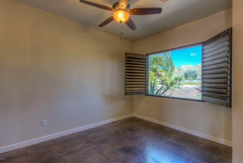 2617 Captain Dreyfus Ave, Phoenix AZ  85032-5916 exterior