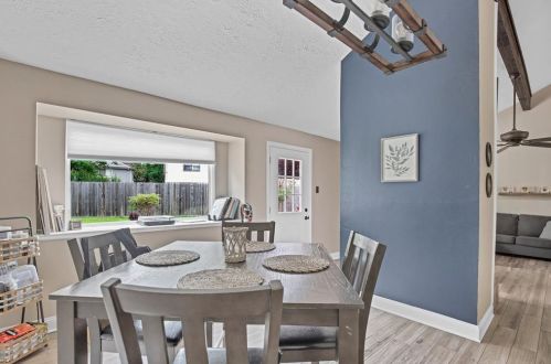 19742 Burle Oaks Ct, Humble TX 77346-1207 exterior