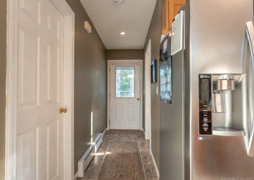 801 Upper Maple St, Killingly CT 06241-2224 exterior