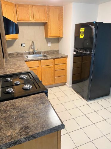 7542 Whitcomb St, Gary IN 46404-2618 exterior