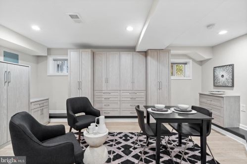 32 Franklin St, Washington DC  20002-1008 exterior