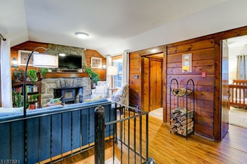 56 Glenside Trl, Sparta NJ  07871-1244 exterior