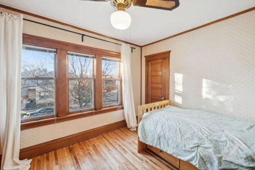 686 Duluth St, Saint Paul MN  55106-4710 exterior