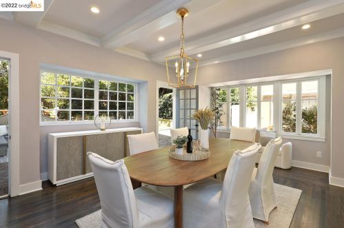 135 Tunl Rd, Berkeley CA 94705-2841 exterior