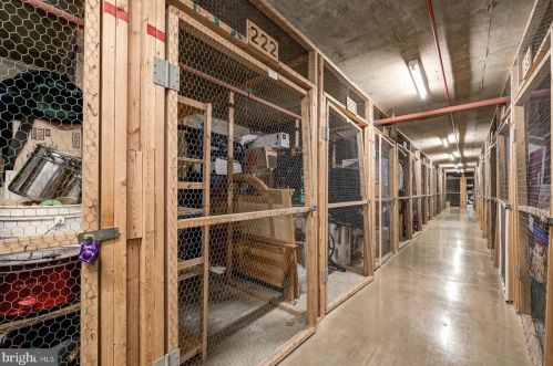 807 Howard St, Alexandria VA 22304-5470 exterior