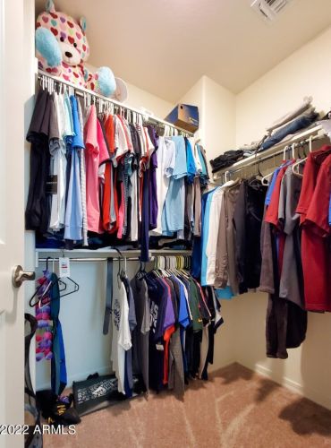 8057 Albeniz Pl, Phoenix AZ  85043 exterior