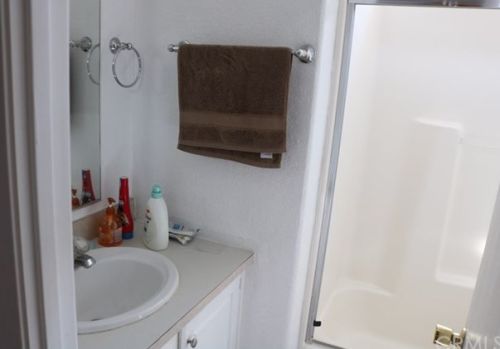 13440 Lakewood Blvd, Bellflower CA 90706-2063 exterior