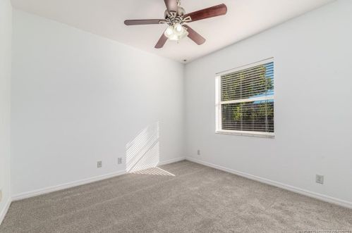 1131 Haleyberry Ave, Fort Pierce FL 34953-6832 exterior