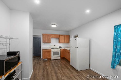 1632 Dyson St, Meskegon MI  49442-5722 exterior