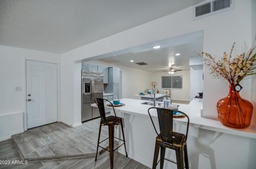 12616 20th Dr, Phoenix AZ  85029-2611 exterior