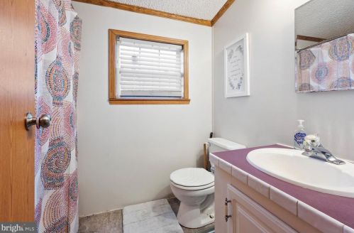 31907 Mitchell Rd, Princess Anne MD 21853-3717 exterior