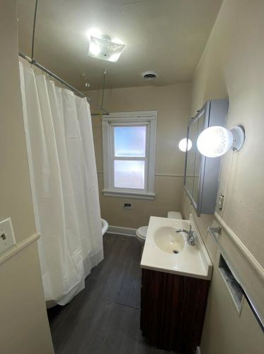 1211 30th St, Milwaukee WI 53208-2917 exterior