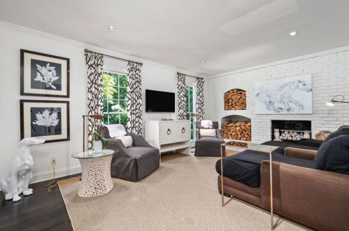 1733 Kellogg Spg Dr, Atlanta GA 30338-6008 exterior