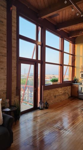 215 Maple St, Milwaukee WI  53204-4047 exterior