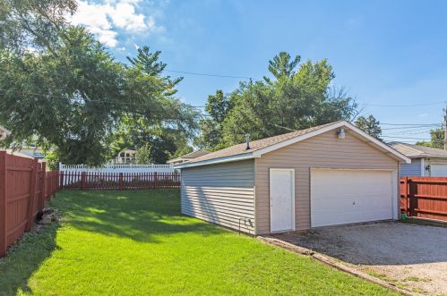 1111 Elizabeth St, Joliet IL 60435-4603 exterior