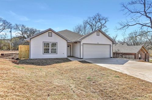 406 Monterey St, Denison TX  75020-6329 exterior