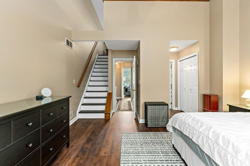 44 18 St, Pittsburgh PA 15222-4401 exterior