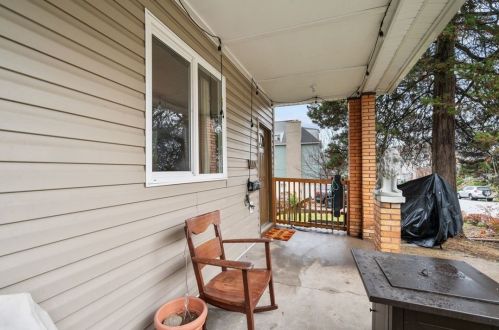 115 Linnview Ave, Pittsburgh, PA 15210-3717