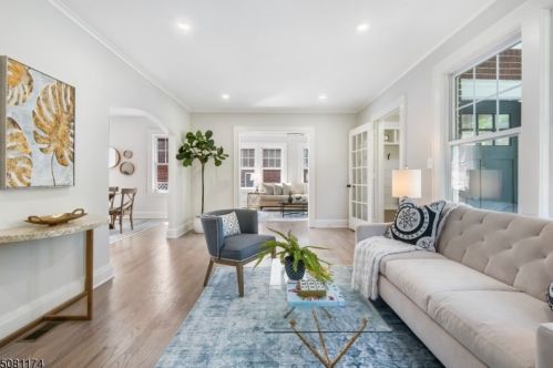 192 Gregory Pl, Town Center NJ  07052-3952 exterior