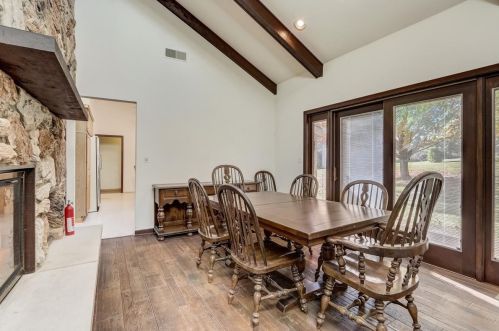 4714 Billingsgate Ln, Bull Valley IL 60098-8748 exterior