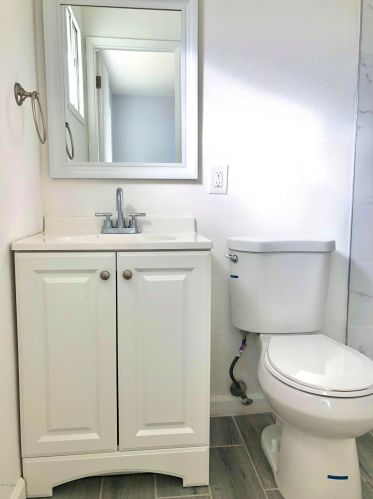 5413 Edgemont Ave, Phoenix AZ 85035-1716 exterior