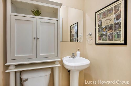 1896 5 St, Meskegon MI 49444-1009 exterior