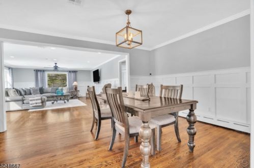 461 Bayberry Rd, Bridgewater NJ 08807-2203 exterior