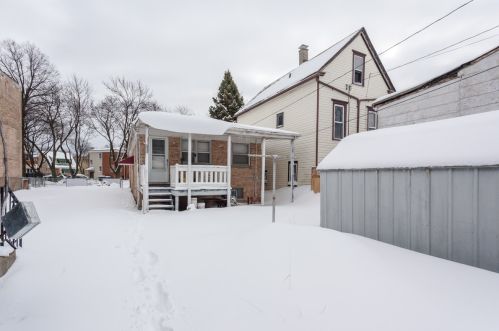 4716 Kennicott Ave, Chicago IL 60630-4322 exterior